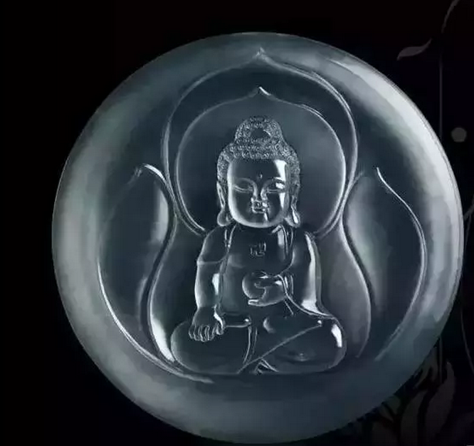 文玩禅意翡翠：出世避世仅在一念之间