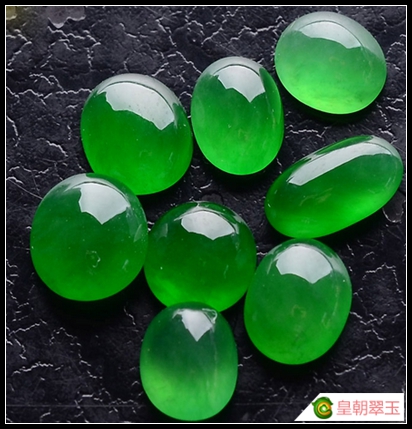 说说翡翠的前世今生，翡翠是如何成为玉中之王的