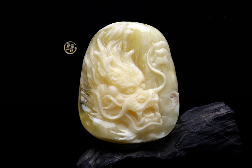 在蜜蜡的成品中，有龙生九子雕件吗？有图片分享吗？