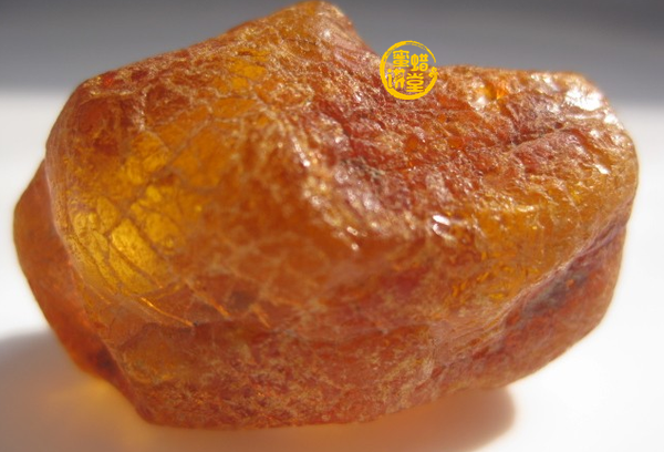 蜜蜡原石不好玩？那是你不会玩！