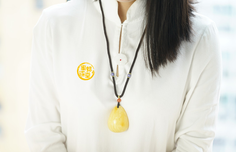 蜜蜡吊坠绳怎么穿绳？