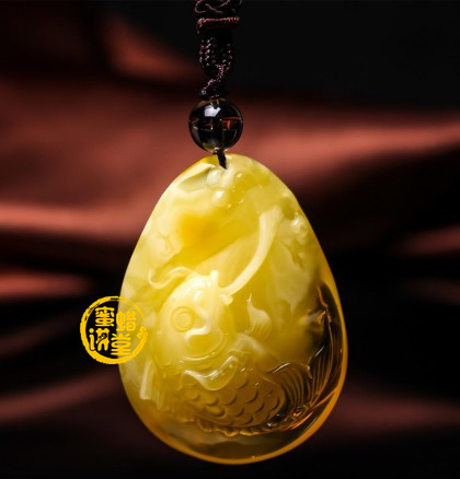 蜜蜡如鱼得水有什么寓意？适合哪些人群佩戴？