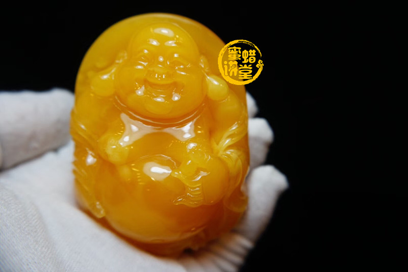 蜜蜡这样戴，有潮范！