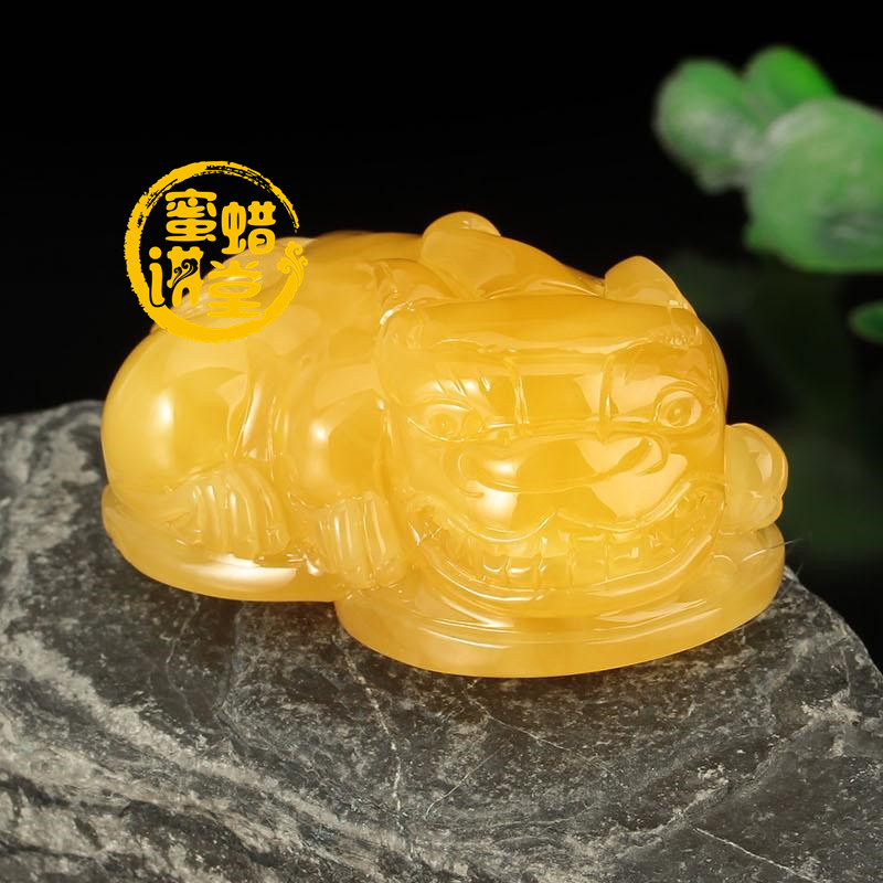 关于貔貅有什么传说？ 蜜蜡貔貅招财吗？