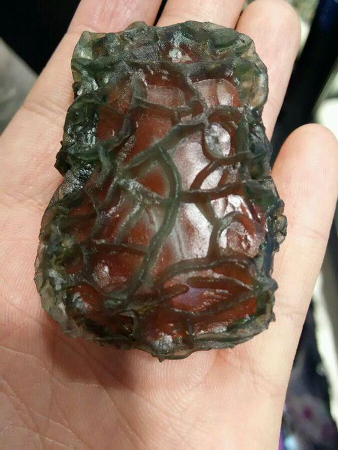 戈壁玛瑙—新疆黑山玛瑙