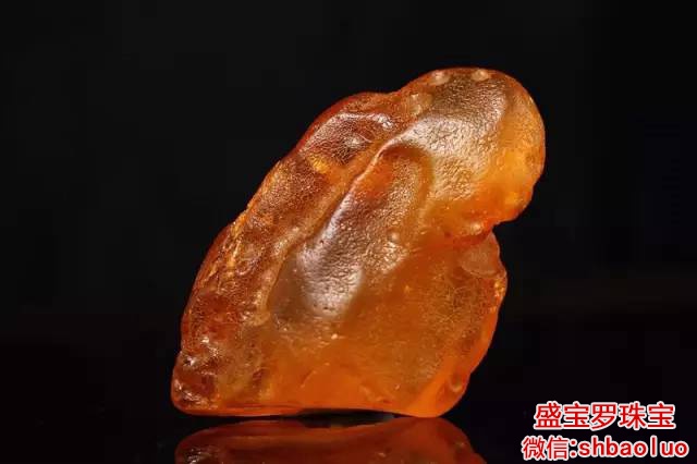 金绞蜜蜡原石图片欣赏,怎么挑选金绞蜜原石?