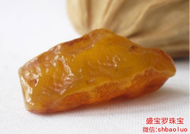 乌克兰琥珀好吗?和俄罗斯琥珀相比怎么样
