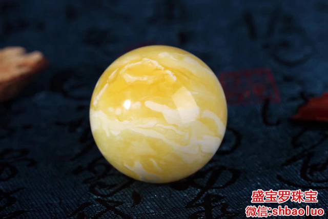 白花蜜蜡的价格多少钱呢,不清楚的朋友看过来!