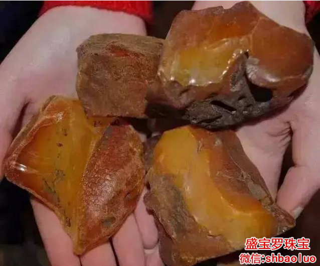 乌克兰蜜蜡原石克价,看完后您就明白了!