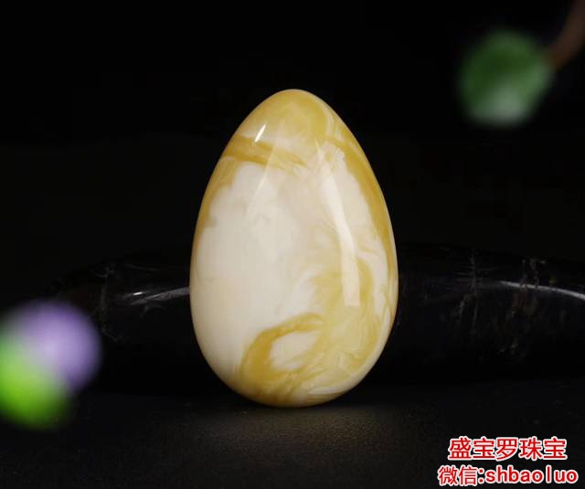 白花蜜蜡的价格多少钱呢,不清楚的朋友看过来!