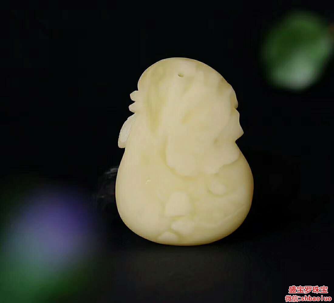 商家最头疼的问题:蜜蜡现在多少钱一克!