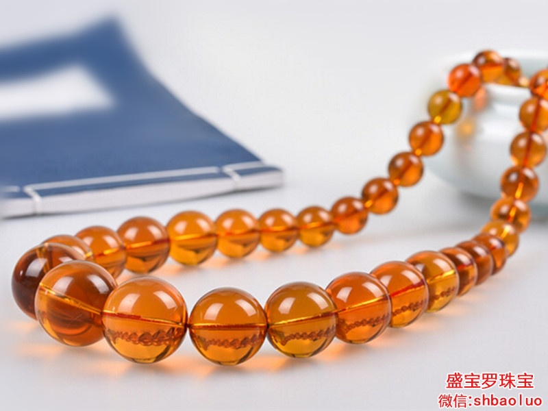 金珀和金绞蜜哪个价格贵,看完这篇文章再做决定!