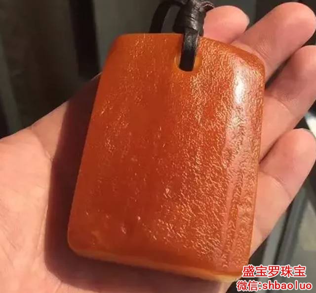 蜜蜡包浆,原来包浆是这样形成的!