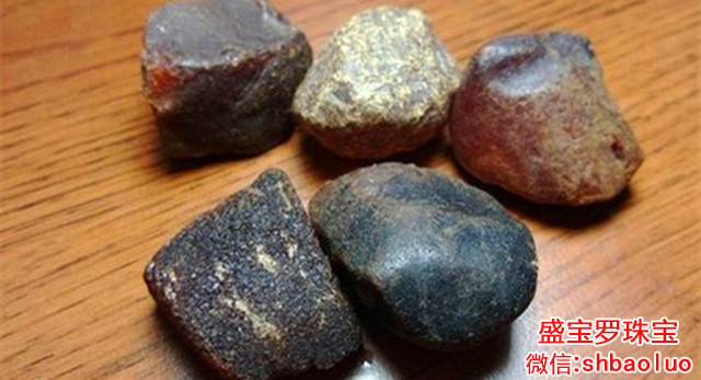 乌克兰蜜蜡原石克价,看完后您就明白了!