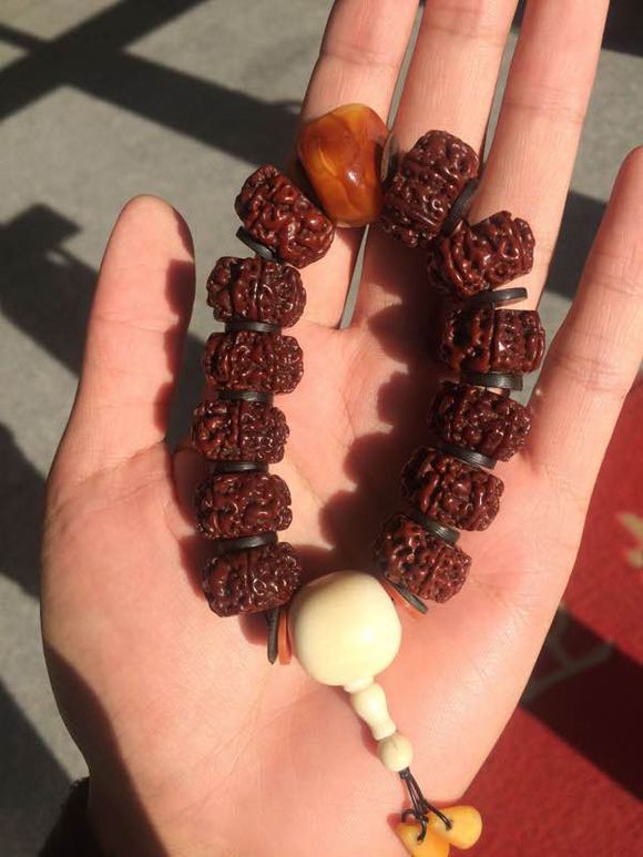 入坑六年的土豪手串展,大金刚最毫 入坑六年的土豪手串,多瓣大金刚壕无人性 文玩天下 第4张 入坑六年的土豪手串,多瓣大金刚壕无人性 文玩天下 第4张