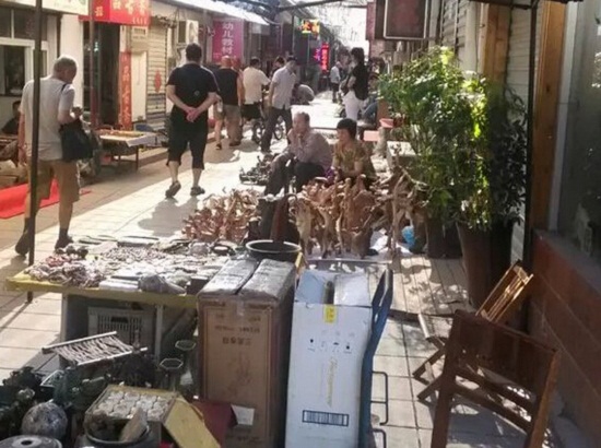 山东济南英雄山文化(文玩)市场一日游 山东济南英雄山文化(文玩)市场一日游 文玩天下 第5张 山东济南英雄山文化(文玩)市场一日游 文玩天下 第5张