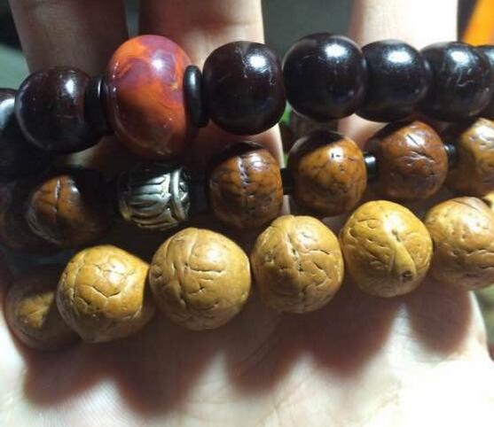 凤眼菩提盘玩感悟,大汗手才是王道 凤眼菩提盘玩感悟,大汗手才是王道 文玩天下 第1张 凤眼菩提盘玩感悟,大汗手才是王道 文玩天下 第1张