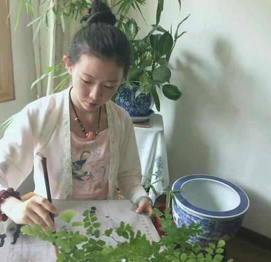 谁说玩文玩的男生找不到女朋友的? 谁说玩文玩的男生找不到女朋友的? 文玩天下 第4张 谁说玩文玩的男生找不到女朋友的? 文玩天下 第4张