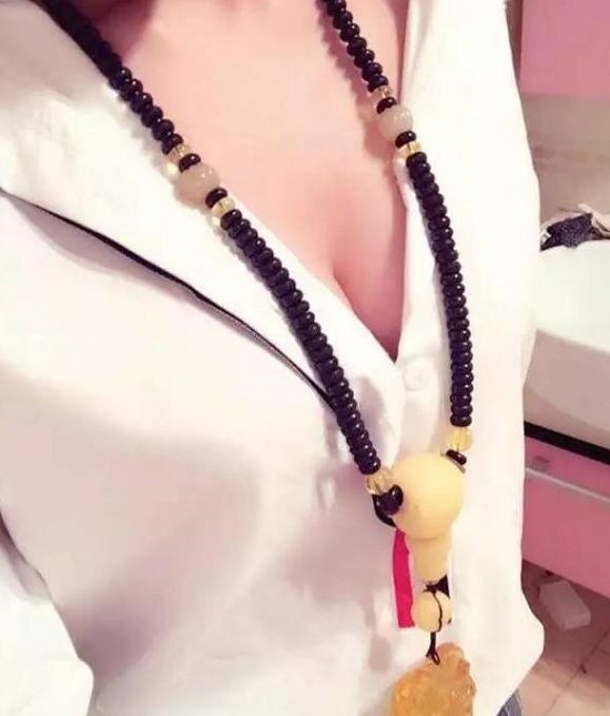 胸大的妹子玩文玩,说多了都是泪 胸大的妹子玩文玩,说多了都是泪 文玩天下 第5张 胸大的妹子玩文玩,说多了都是泪 文玩天下 第5张