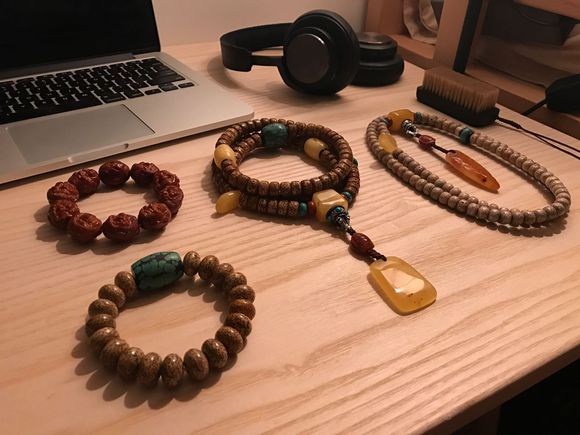 一个宅男的玩物,最爱橄榄核与星月 一个宅男的玩物,最爱橄榄核与星月 文玩天下 第1张 一个宅男的玩物,最爱橄榄核与星月 文玩天下 第1张