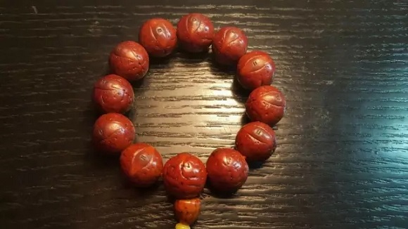 文玩圈屹立不倒三大菩提:大小金刚,星月,凤眼 文玩圈屹立不倒三大菩提:大小金刚,星月,凤眼 文玩天下 第4张 文玩圈屹立不倒三大菩提:大小金刚,星月,凤眼 文玩天下 第4张