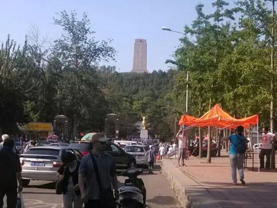 山东济南英雄山文化(文玩)市场一日游 山东济南英雄山文化(文玩)市场一日游 文玩天下 第1张 山东济南英雄山文化(文玩)市场一日游 文玩天下 第1张