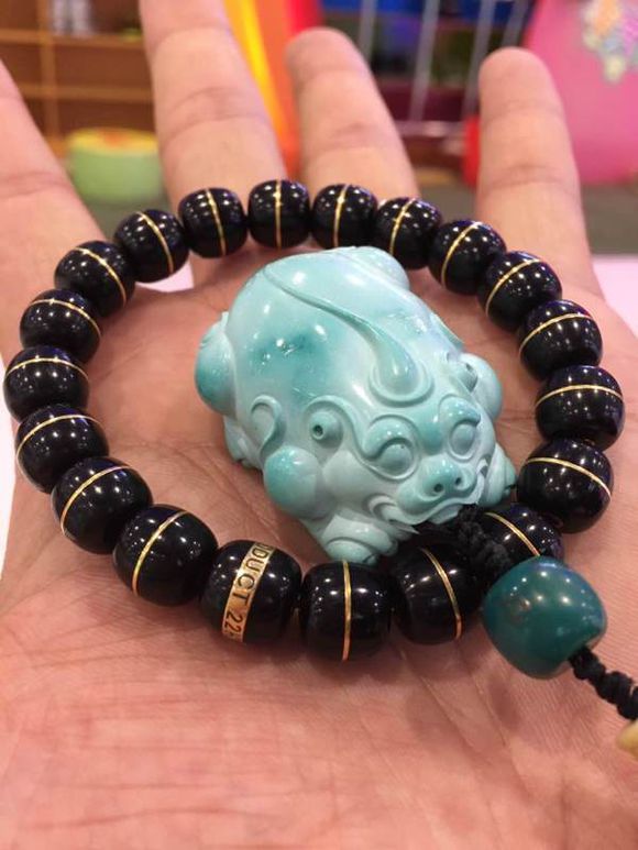 春节快乐,小彤文玩博客给玩友们拜年了 春节快乐,小彤文玩博客给玩友们拜年了 文玩天下 第4张 春节快乐,小彤文玩博客给玩友们拜年了 文玩天下 第4张