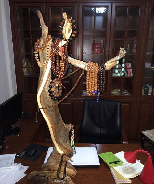 小彤带你走进土豪总裁办公室看文玩 小彤带你走进土豪总裁办公室看文玩 文玩天下 第2张 小彤带你走进土豪总裁办公室看文玩 文玩天下 第2张