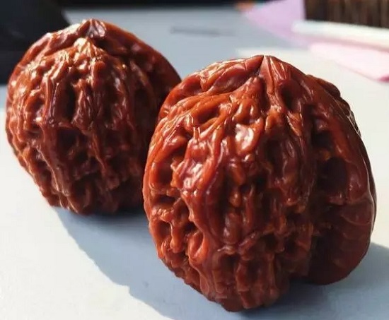 是时候开撸了,最适合夏天盘玩的文玩手串 是时候开撸了,最适合夏天盘玩的文玩手串 文玩天下 第1张 是时候开撸了,最适合夏天盘玩的文玩手串 文玩天下 第1张
