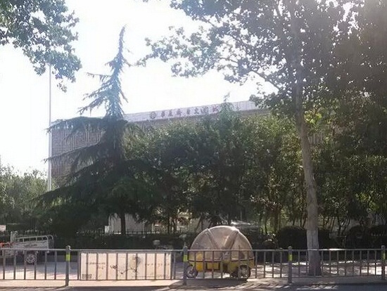 山东济南英雄山文化(文玩)市场一日游 山东济南英雄山文化(文玩)市场一日游 文玩天下 第2张 山东济南英雄山文化(文玩)市场一日游 文玩天下 第2张
