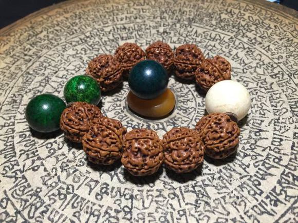 展示入坑文玩圈十年收藏的那些宝贝儿 展示入坑文玩圈十年收藏的那些宝贝儿 文玩天下 第10张 展示入坑文玩圈十年收藏的那些宝贝儿 文玩天下 第10张