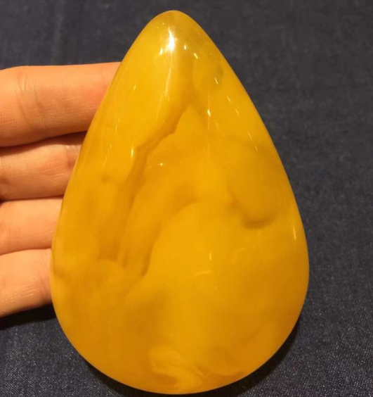 蜜蜡和猛犸哪个价值高 分析两者价值 蜜蜡和猛犸哪个价值高 分析两者价值