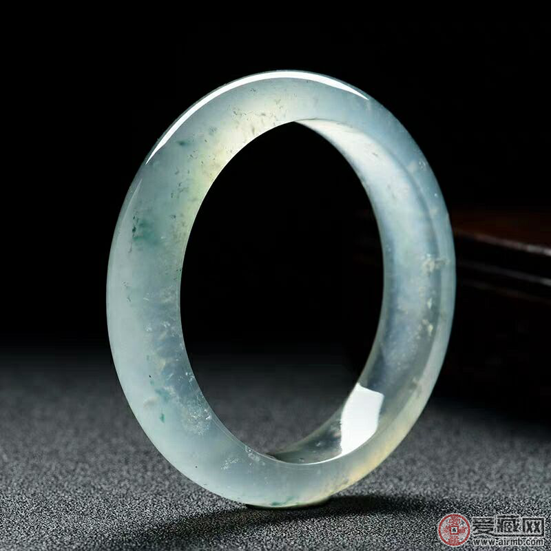 翡翠和玉的区别,怎样让人去理解 翡翠和玉的区别,怎样让人去理解