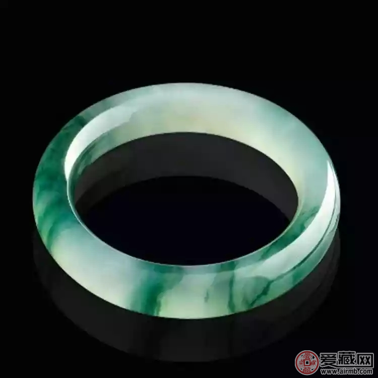 不同的翡翠价位,都是根据什么决定的? 不同的翡翠价位,都是根据什么决定的?