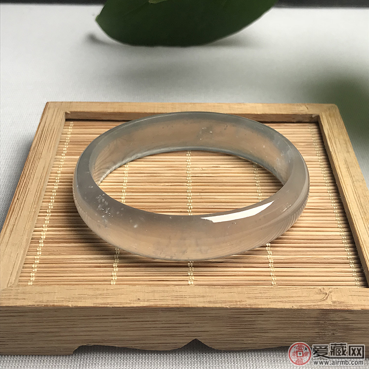 旅游到瑞丽可以便宜买翡翠吗? 旅游到瑞丽可以便宜买翡翠吗?