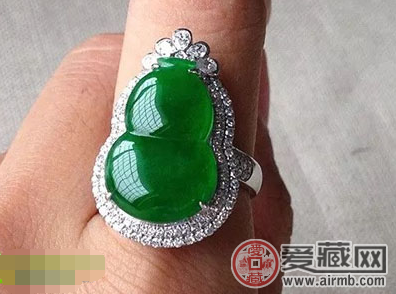 翡翠为何被尊为“玉石之王”? 翡翠为何被尊为“玉石之王”?