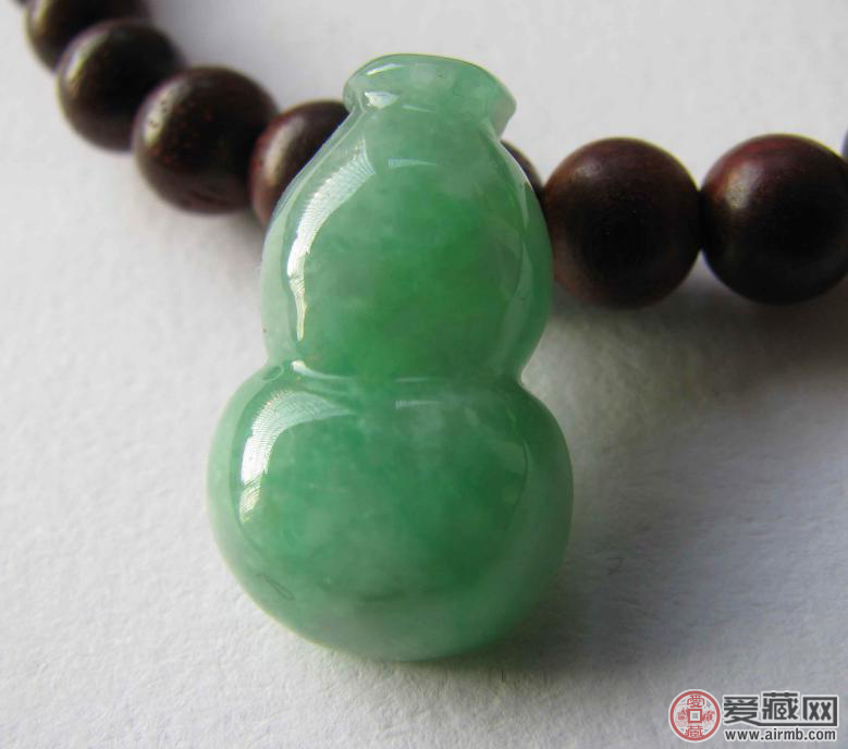 究竟什么才是决定豆种翡翠多少钱的关键 究竟什么才是决定豆种翡翠多少钱的关键