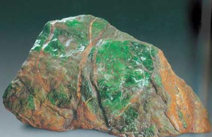 翡翠原石哪里出 什么地方翡翠原石最好 翡翠原石哪里出 什么地方翡翠原石最好