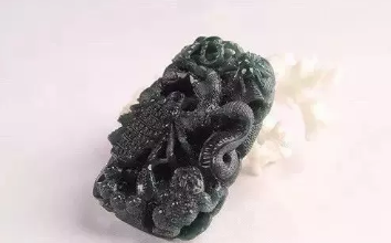 翡翠的颜色有哪些 翡翠颜色大全 翡翠的颜色有哪些 翡翠颜色大全