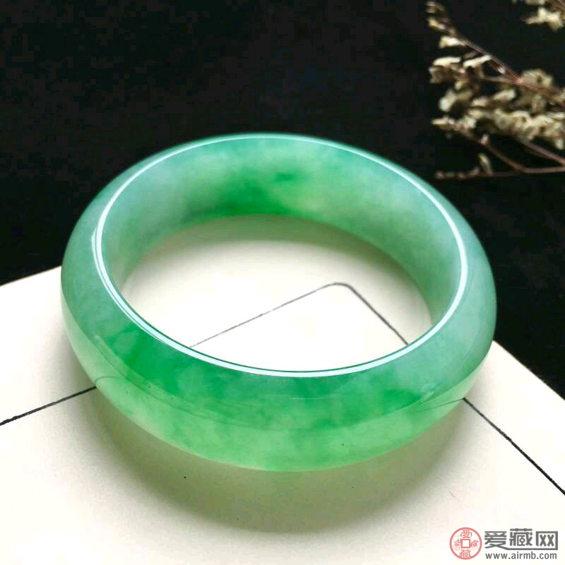 实用贴:旅游可千万别把这八种石头当翡翠买了 实用贴:旅游可千万别把这八种石头当翡翠买了