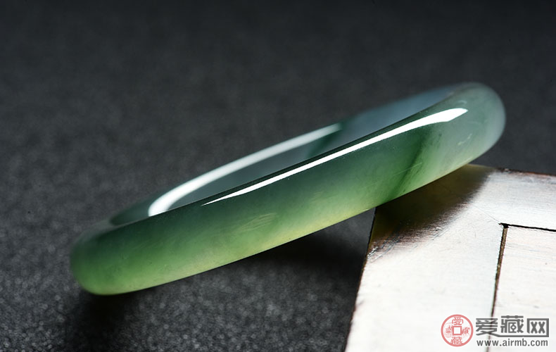 冰种翡翠功效有哪些方面,都是真的吗? 冰种翡翠功效有哪些方面,都是真的吗?