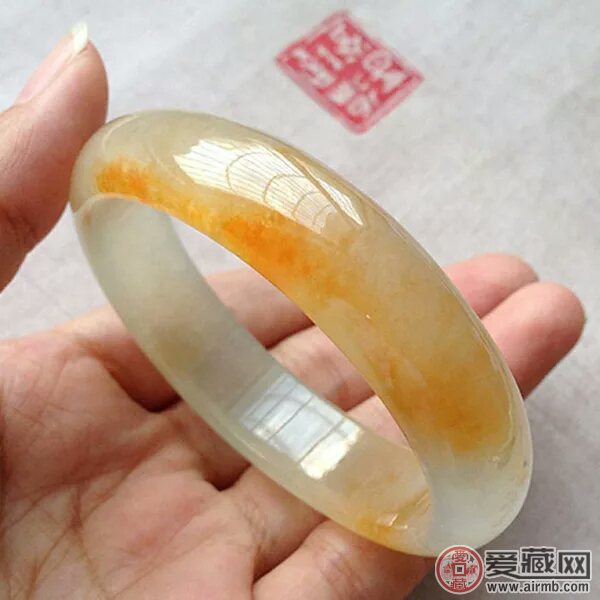 在市场中购买的翡翠首饰,怎么样保养好? 在市场中购买的翡翠首饰,怎么样保养好?