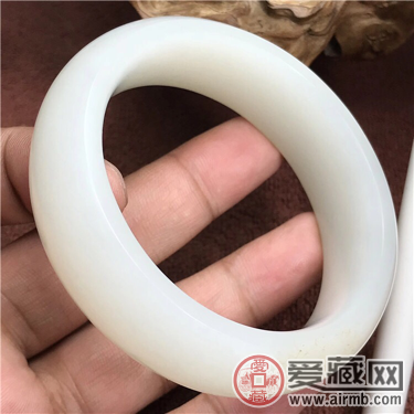 白玉石鉴别方法有哪些呢? 白玉石鉴别方法有哪些呢?