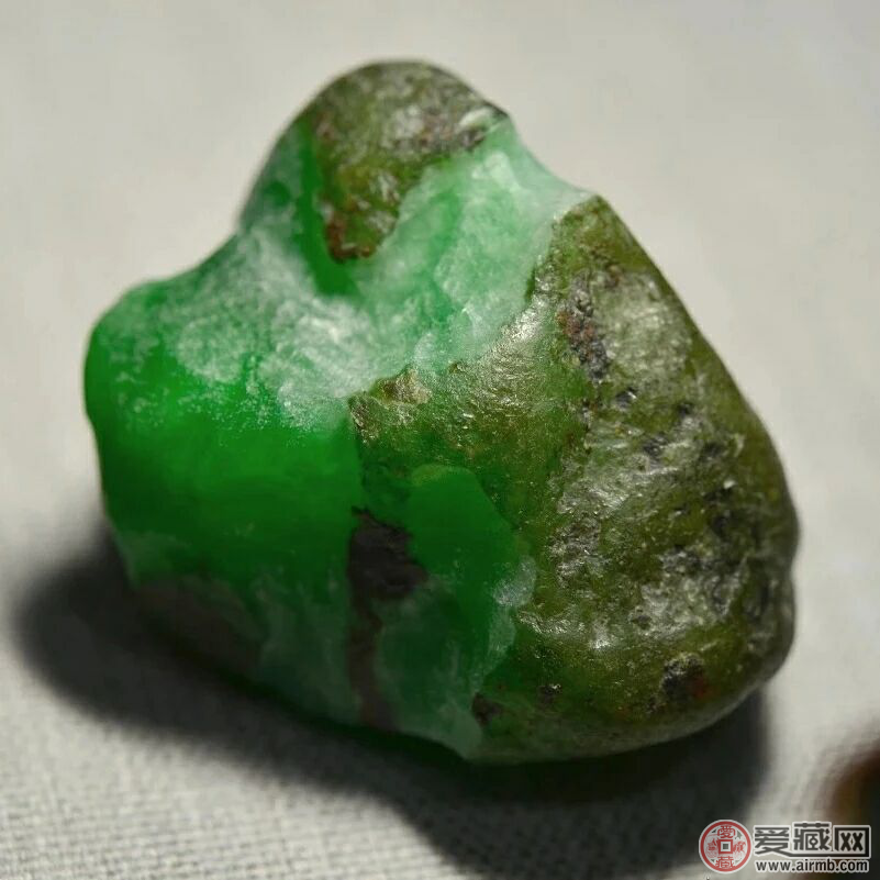 翡翠原石价格,为什么市场价格那么贵 翡翠原石价格,为什么市场价格那么贵