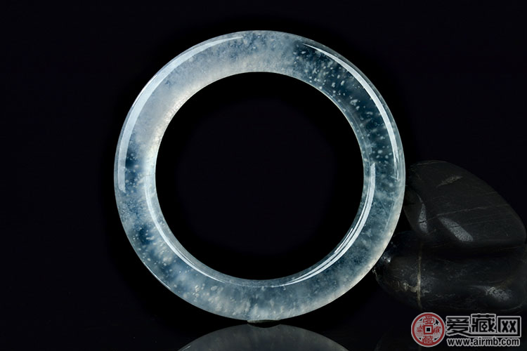 “真假”玻璃种翡翠,你买的是“翡翠”还是“玻璃”? “真假”玻璃种翡翠,你买的是“翡翠”还是“玻璃”?