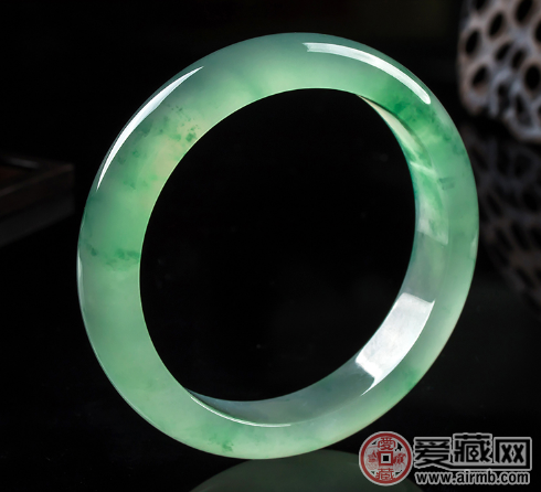 云南旅游买翡翠防“掉坑”指南,早学会就不用被坑了 云南旅游买翡翠防“掉坑”指南,早学会就不用被坑了