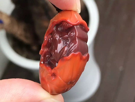 九口南红满肉色苏工精品,下次再遇见不知要等多久! 九口南红满肉色苏工精品,下次再遇见不知要等多久!