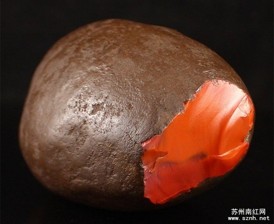 当心!南红原石收藏注意甄别这些冒牌货!
