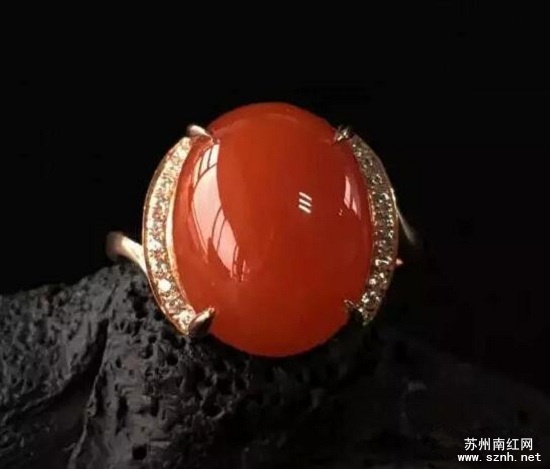 2016年投资收藏怎样的南红制品最被看好? 2016年投资收藏怎样的南红制品最被看好?