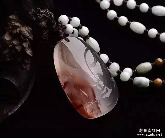 佩戴南红玛瑙挂件有什么讲究吗?